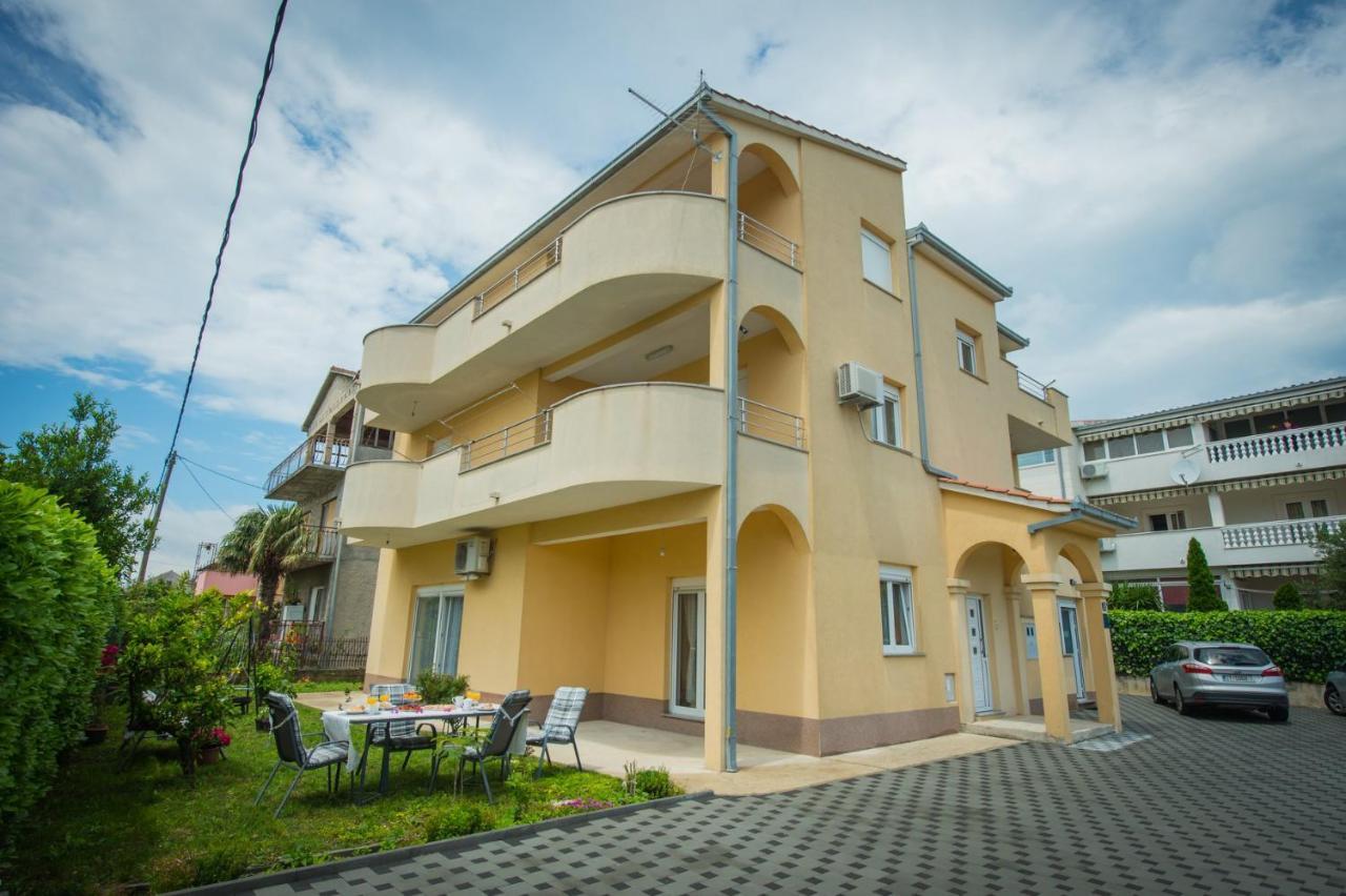 Apartments Adria Kaštela Exterior foto